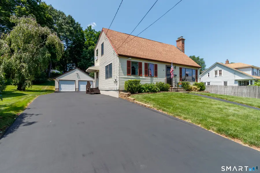 273 New Hanover Avenue, Meriden, CT 06451 - #2