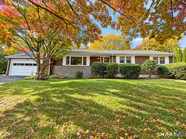22 Hampton Road, Trumbull, CT 06611