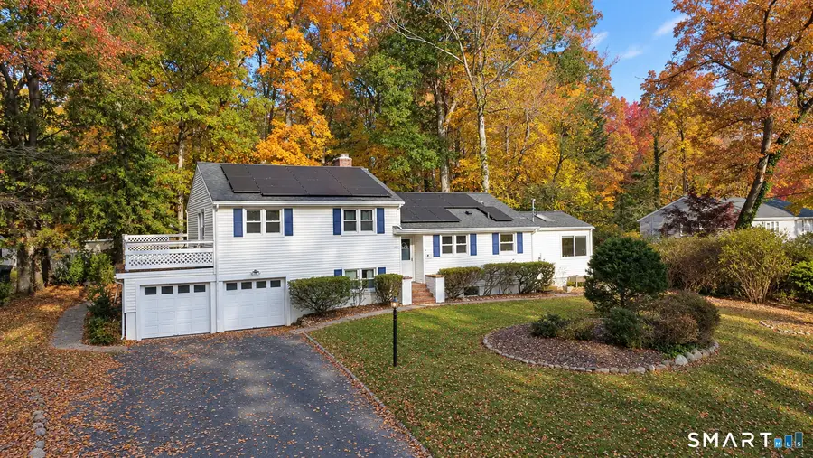 60 Robin Hood Road, Stamford, CT 06907 - #2