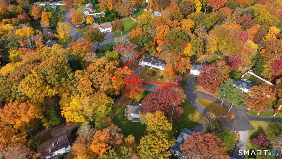 60 Robin Hood Road, Stamford, CT 06907 - #3
