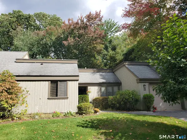 27 Heritage Crest #C, Southbury, CT 06488