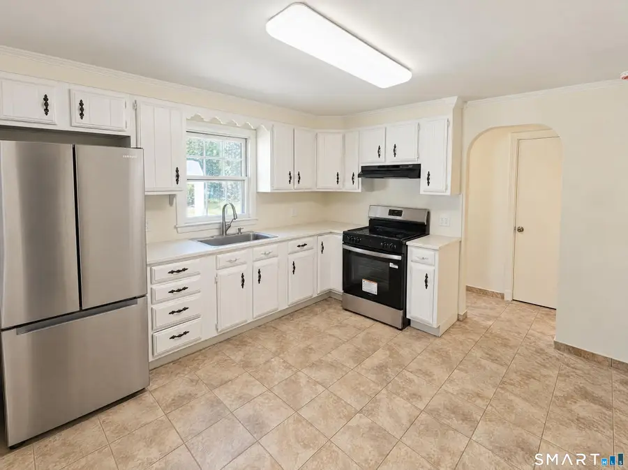 199 Chamberlain Highway, Meriden, CT 06451 - #2