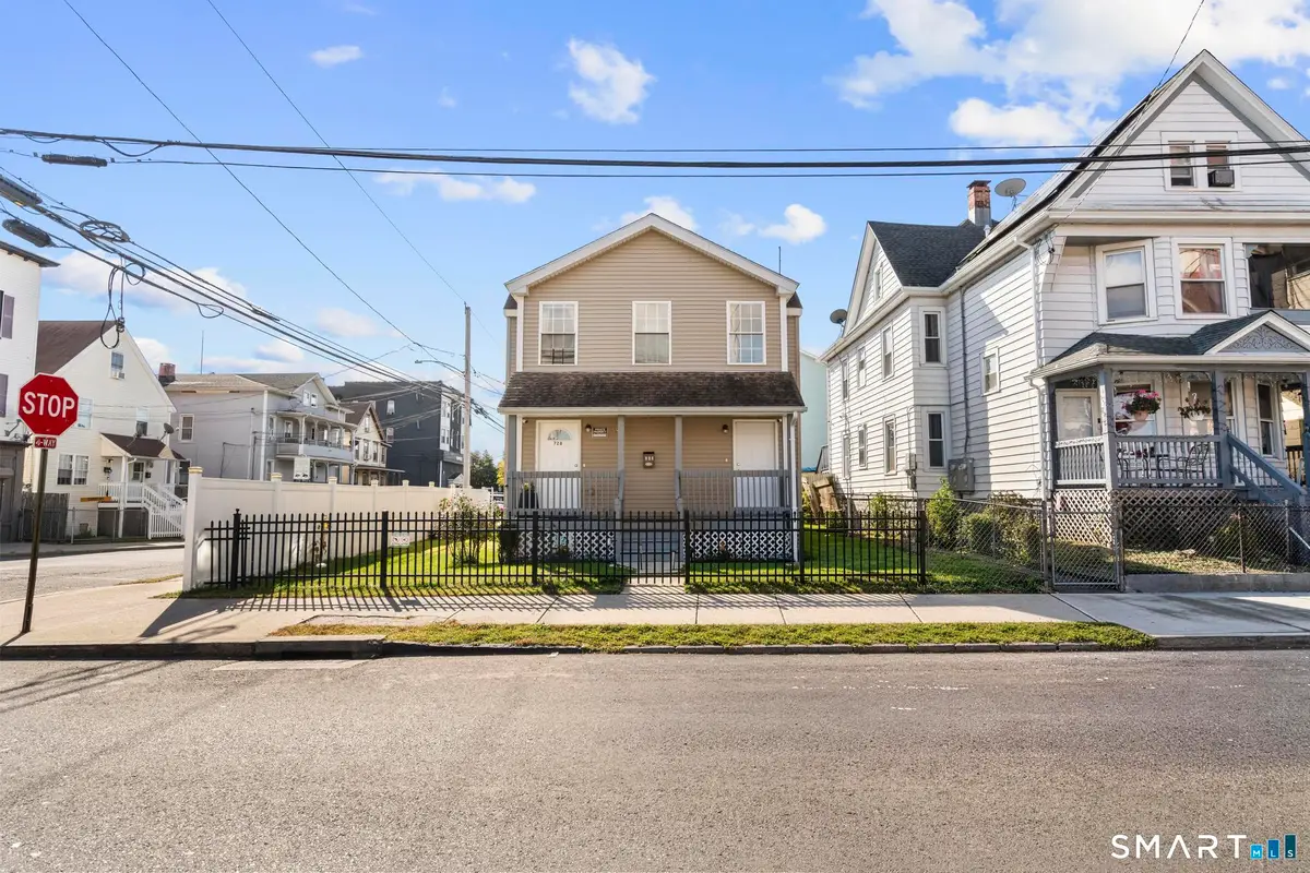728 Arctic Street, Bridgeport, CT 06608 - #1