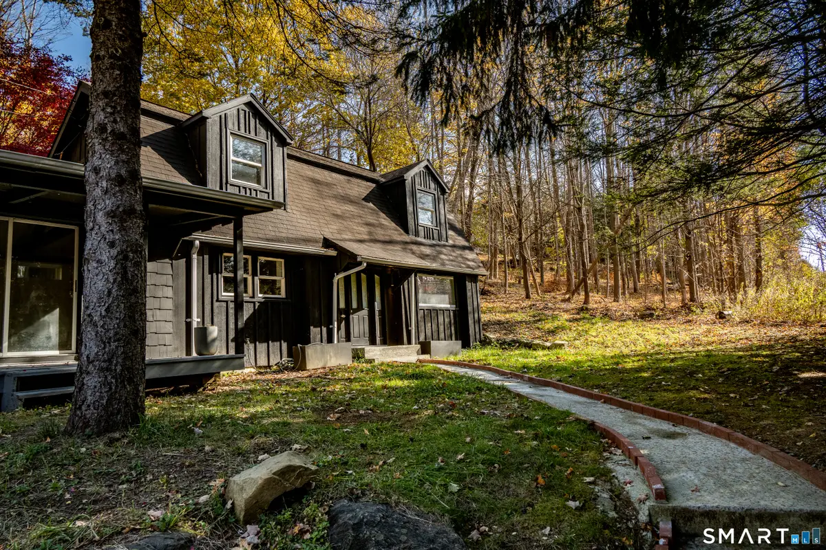 E. Main Street, Canaan, CT 06018 - #1