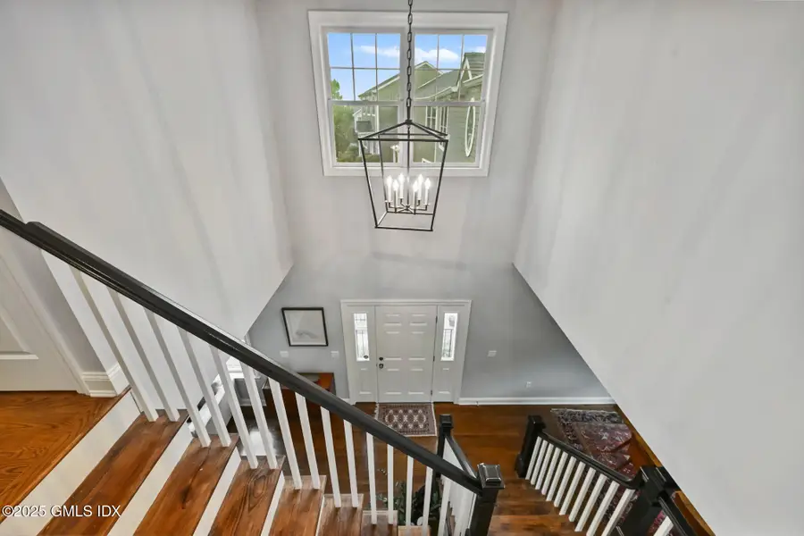 8 View Street #10, Greenwich, CT 06830 - Image #2