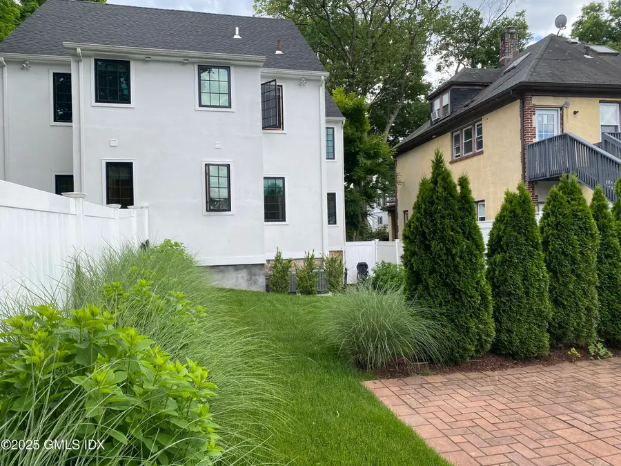 48 Richland Road, Greenwich, CT 06830 - Image #3