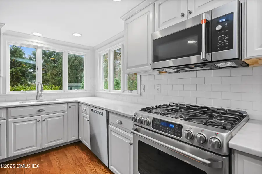 22 Summit Road, Riverside, CT 06878 - Image #3