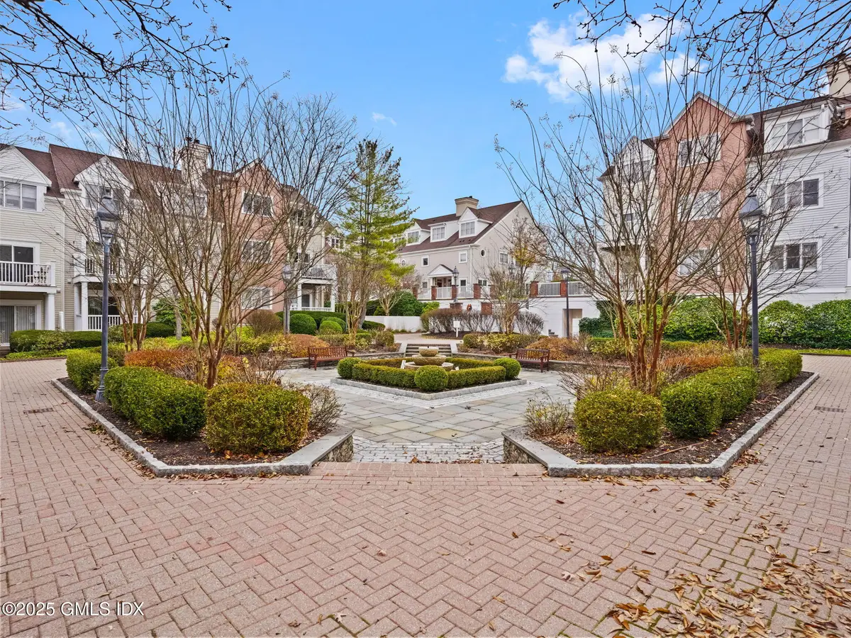 51 Forest Avenue #19, Old Greenwich, CT 06870 - Image #1