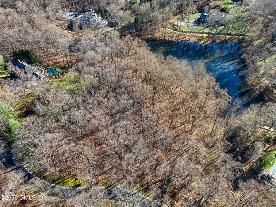 11 Wyckham Hill Lane, Greenwich, CT 06831 - Image #2