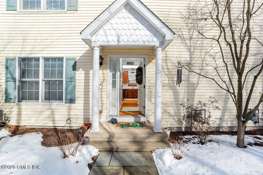 179 Highview Avenue #2, Stamford, CT 06907 - Image #1