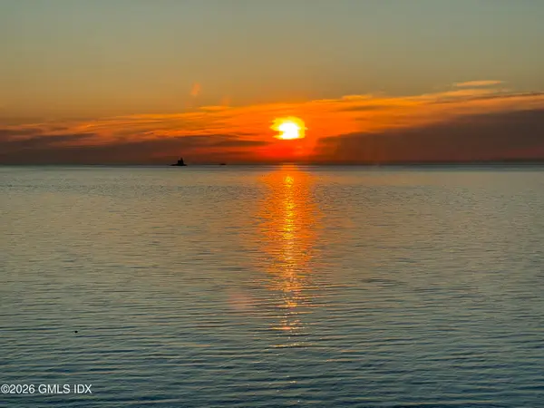 1053 Fairfield Beach Road, Fairfield, CT 06824