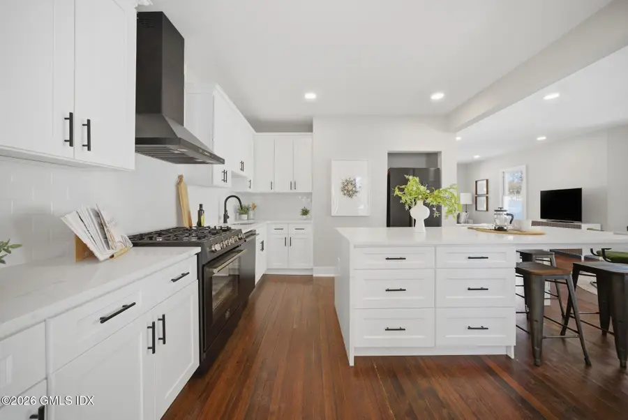 274 High Street, Fairfield, CT 06824 - Image #2