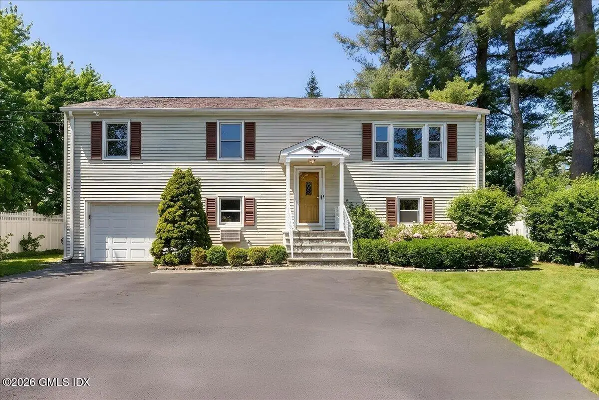 7 Brown House Road, Old Greenwich, CT 06870 - #1