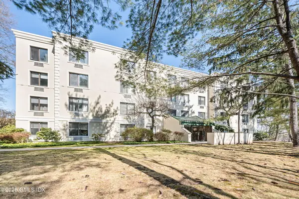 1535 E Putnam Avenue #304, Old Greenwich, CT 06870