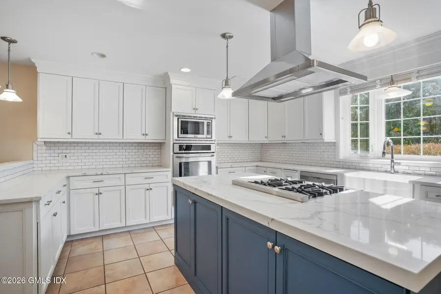 24 Decatur Street #2, Cos Cob, CT 06807 - #3