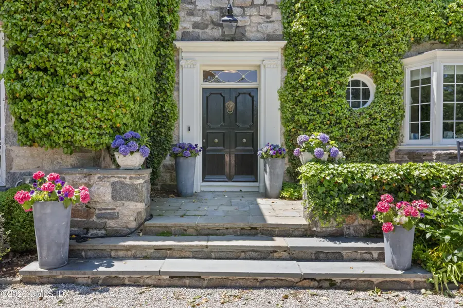 105 Woodside Drive, Greenwich, CT 06830 - #2