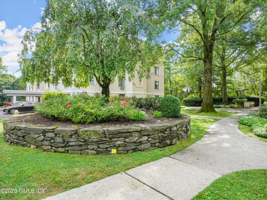 1535 E Putnam Avenue #205, Old Greenwich, CT 06870 - #3