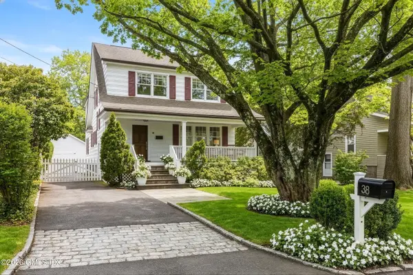 38 Highview Avenue, Old Greenwich, CT 06870