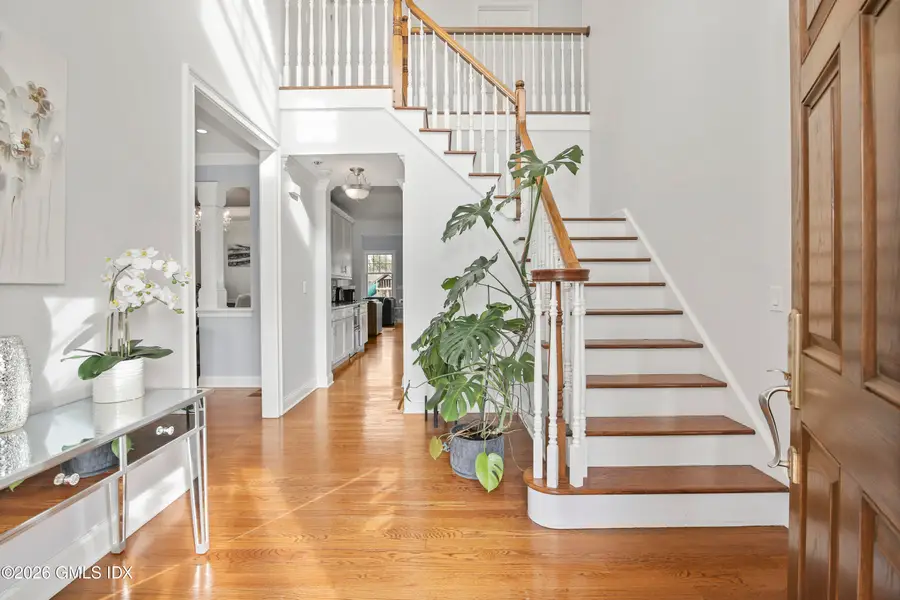 27 Macarthur Drive, Old Greenwich, CT 06870 - #2