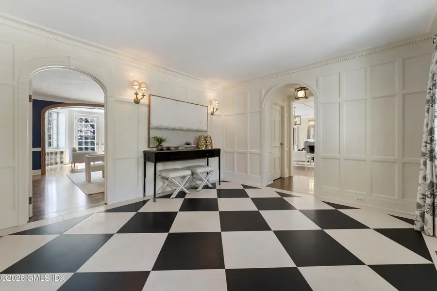 7 Calhoun Drive, Greenwich, CT 06831 - #3