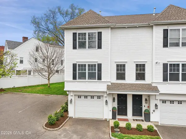 18 Stone Avenue #1, Greenwich, CT 06830