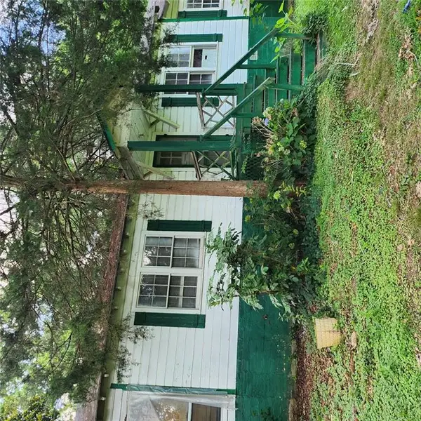 3523 Linecrest Road, Ellenwood, GA 30294