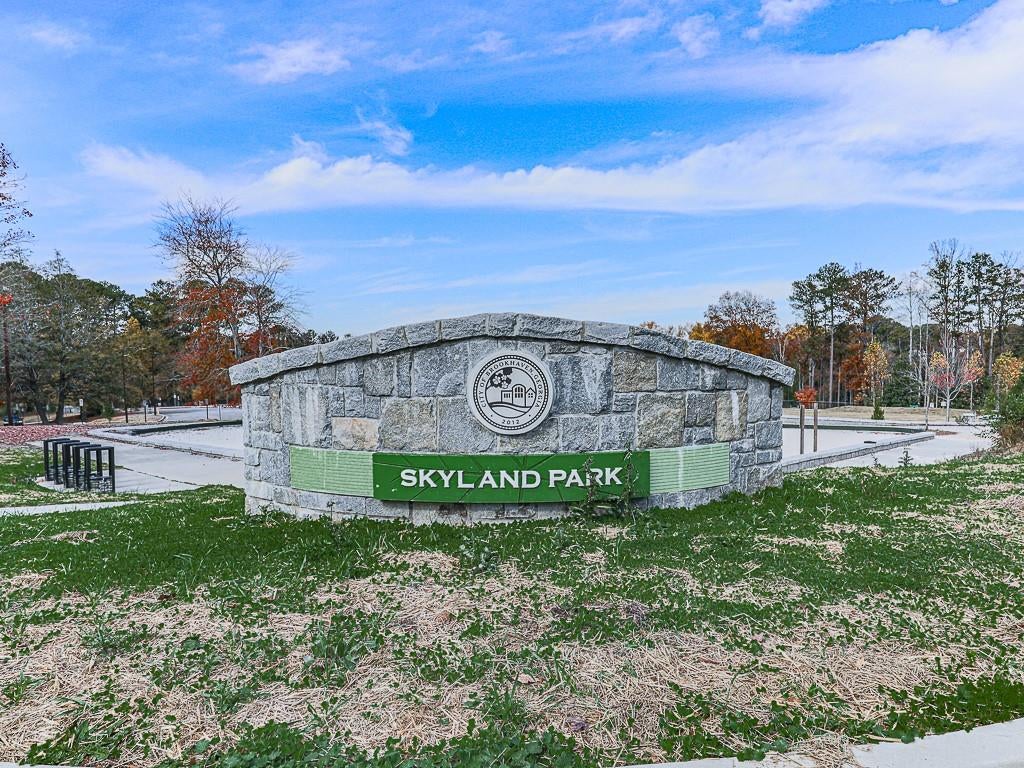 Skyland Brookhaven in Brookhaven, GA