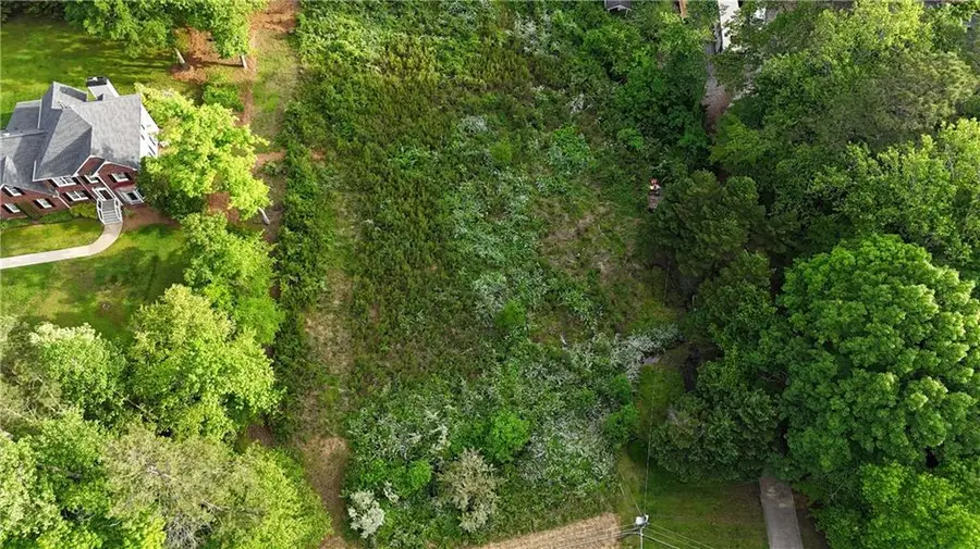 5886 Bridgemont Place Nw, Acworth, GA 30101 - Image #2