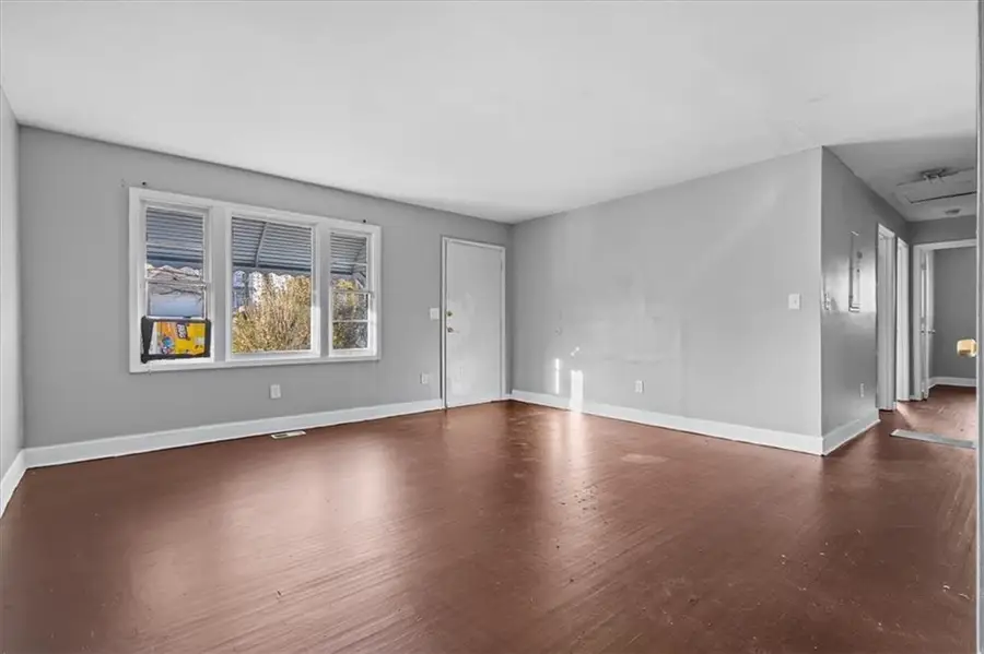 685 Bolton Road Nw, Atlanta, GA 30331 - Image #2