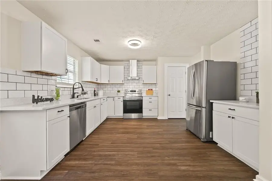 211 Millstone Drive, Hampton, GA 30228 - Image #3