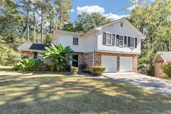 1328 Kimlie Lane, Decatur, GA 30035