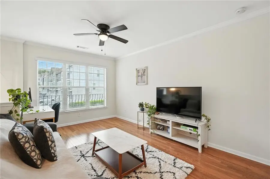 1689 Liberty Parkway Nw, Atlanta, GA 30318 - Image #3