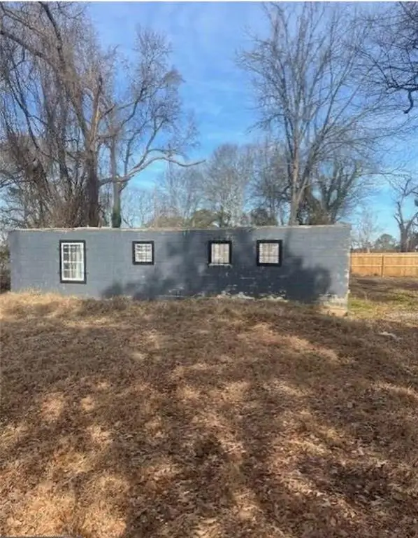 2025 Moody Drive, Atlanta, GA 30315