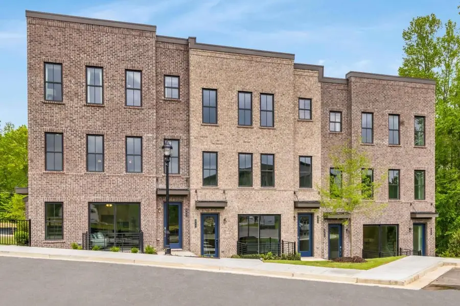 923 Echo Park Drive, Suwanee, GA 30024 - Image #3