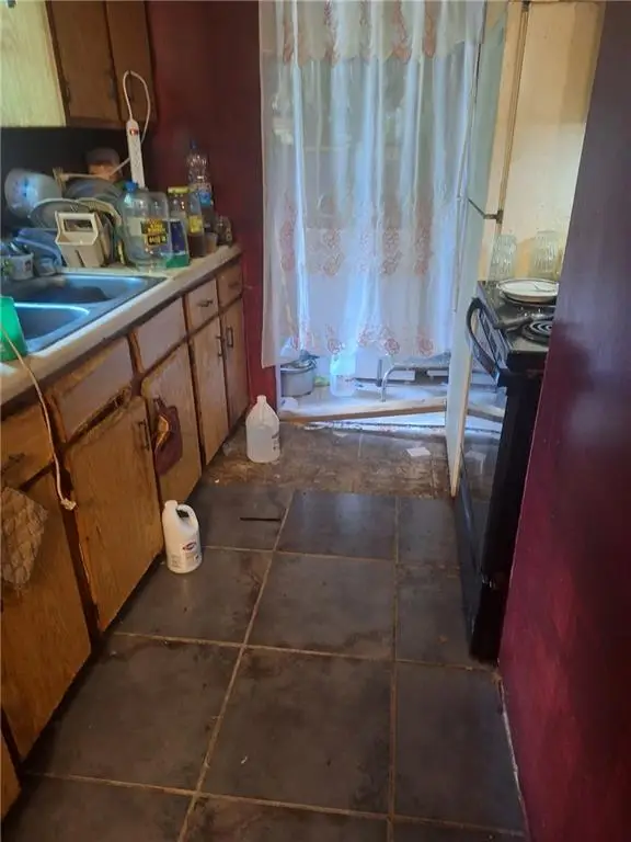 4885 Brooks Drive, Fairburn Union City, GA 30272 - Image #3