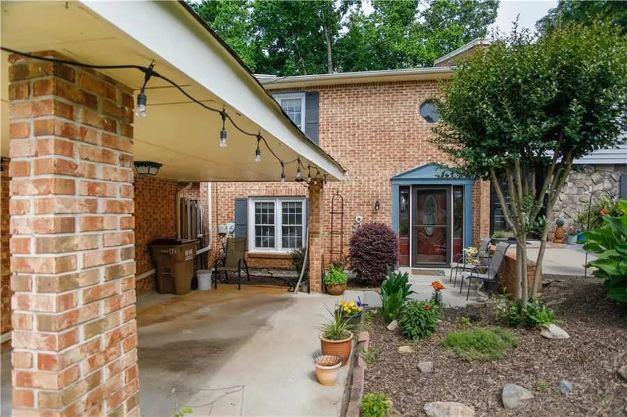 6500 Gaines Ferry Road #G2, Flowery Branch, GA 30542 - Image #2