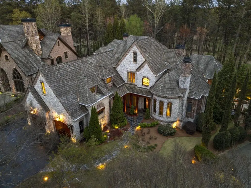 290 Ardsley Lane, Alpharetta, GA 30005 - Image #1