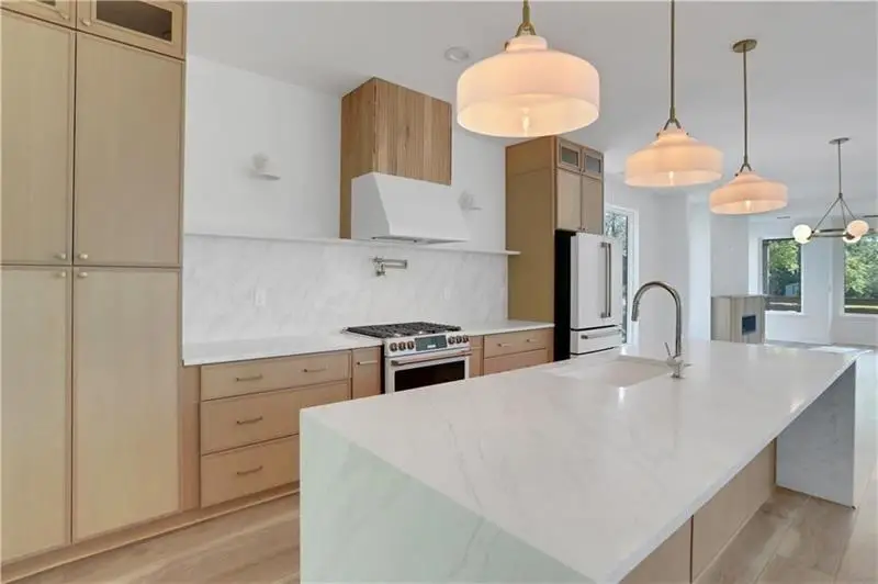 644 Glendale Road, Scottdale, GA 30079 - Image #1