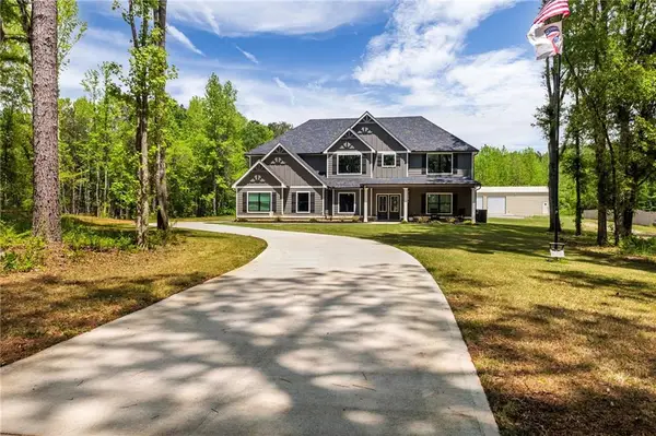 415 Paynes Lake Road, Carrollton, GA 30116