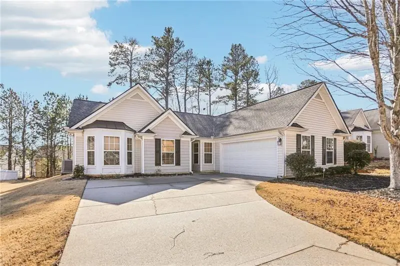 334 Hunterian Place, Newnan, GA 30265 - Image #1