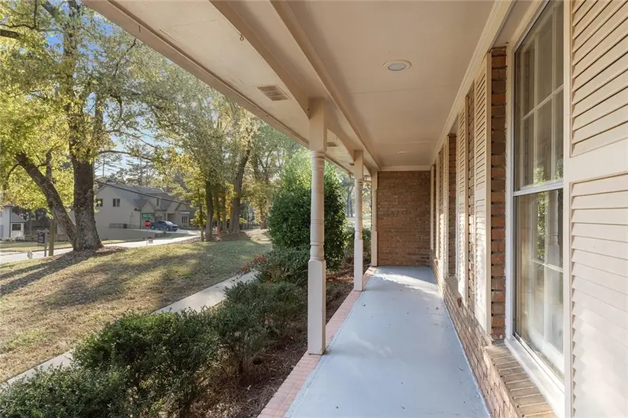 381 Chicopee Drive Ne, Marietta, GA 30060 - Image #3