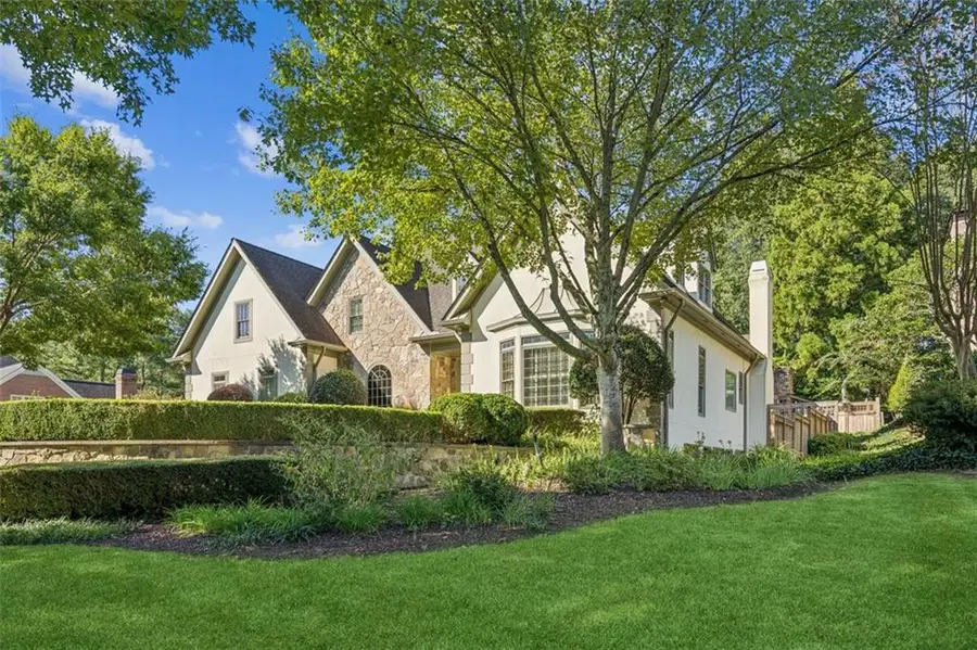 5318 Brooke Farm Drive, Dunwoody, GA 30338 - Image #3