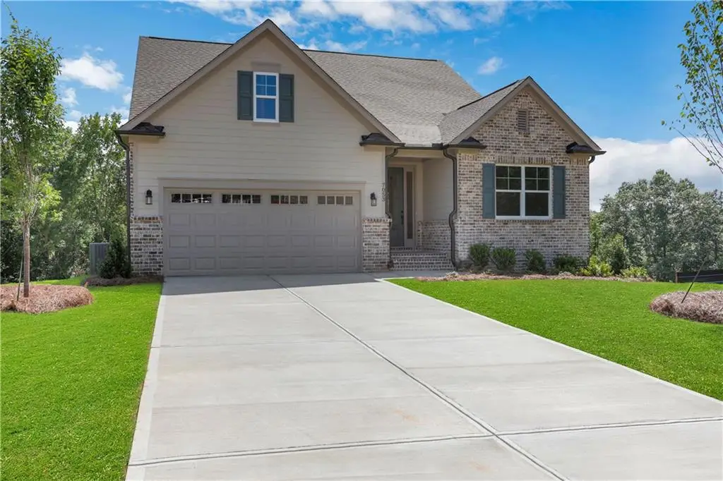 7053 Manchester Drive, Flowery Branch, GA 30542 - Image #1