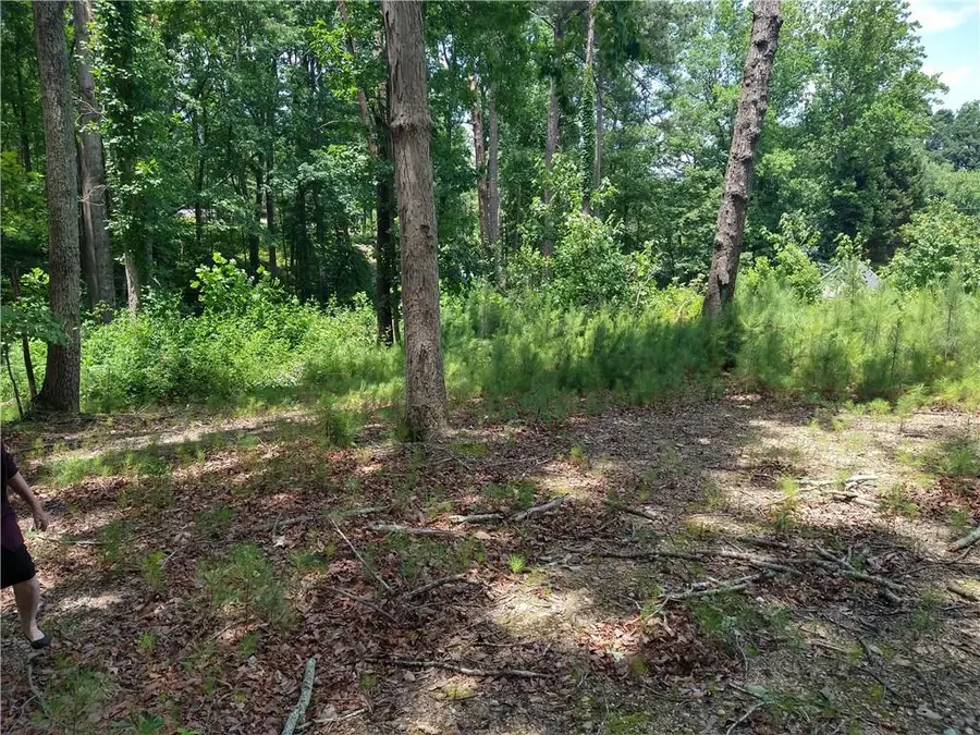 2112 Allgood Road, Marietta, GA 30062 - Image #3