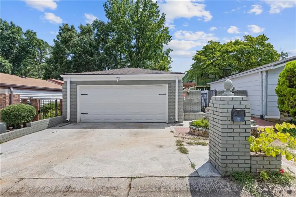 935 Bobcat Court Se, Marietta, GA 30067 - Image #1