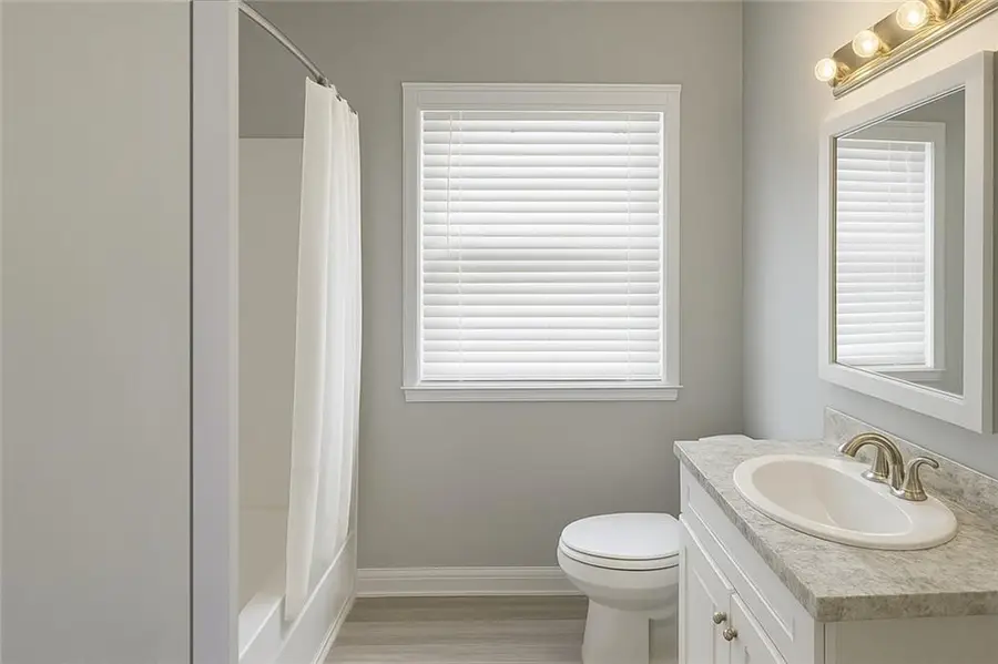 673 Lyric Way Nw, Atlanta, GA 30318 - Image #3