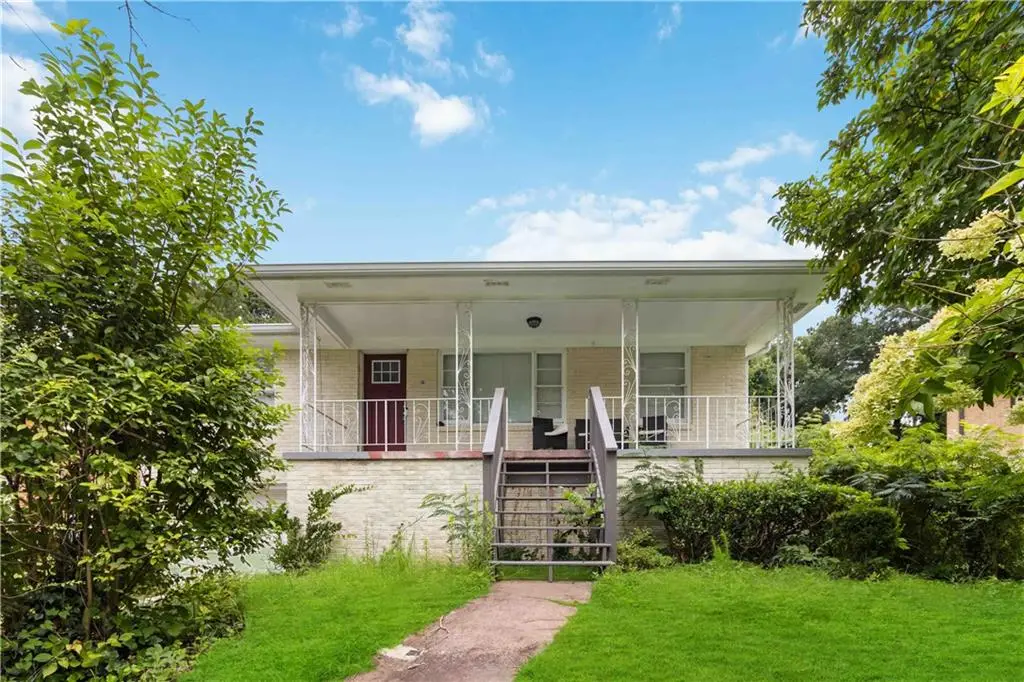 2699 Lincoln Court Nw, Atlanta, GA 30318 - Image #1