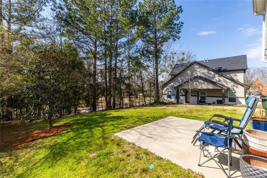 9122 Golfview Circle, Covington, GA 30014 - Image #2