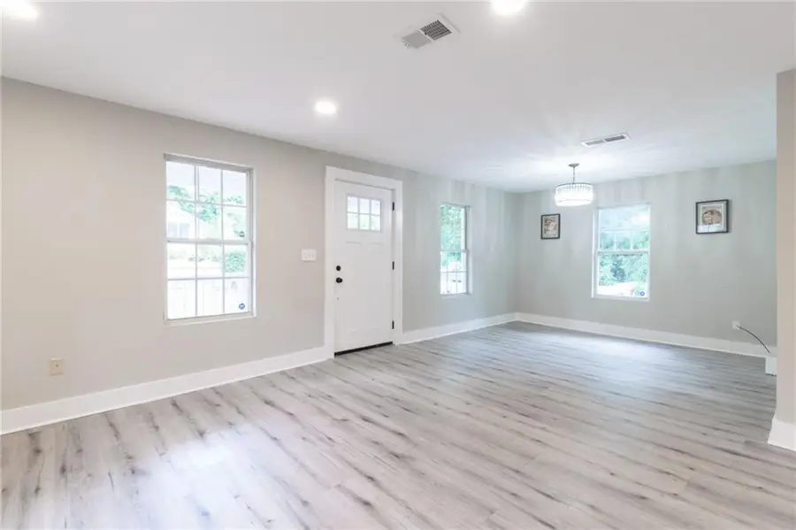 714 Emily Place Nw, Atlanta, GA 30318 - Image #3