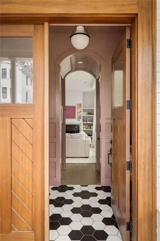 11572 Serenbe Lane, Chattahoochee Hills, GA 30268 - Image #2